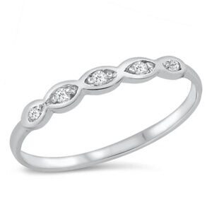 Delicate CZ Sterling Silver Ring – Marquise-Inspired Sparkle